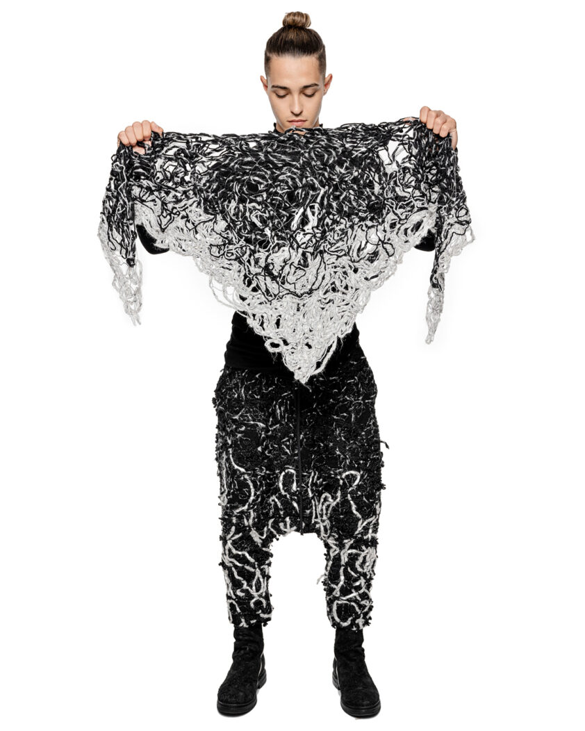 Aeriform Black Grey Triangular Scarf