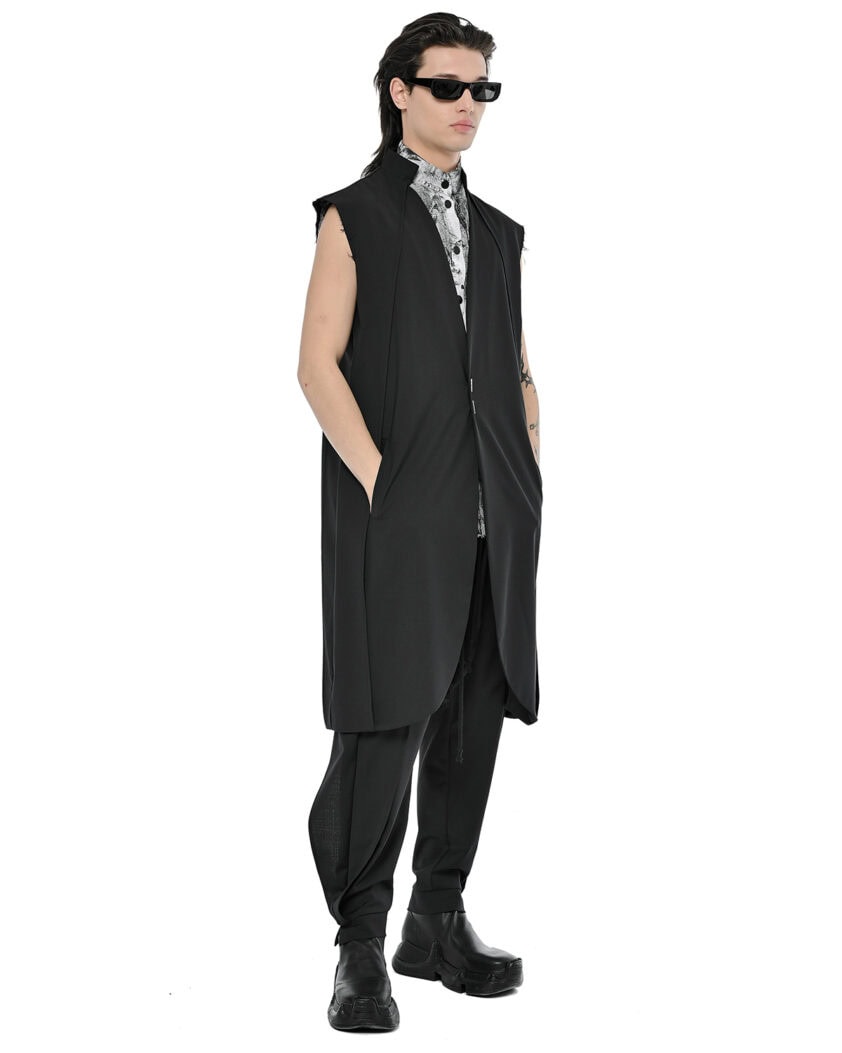 Linear Trigon Layers Vest