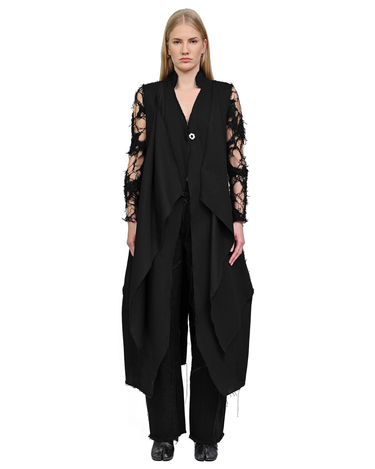 Hexa Long Layers Sleeveless Coat